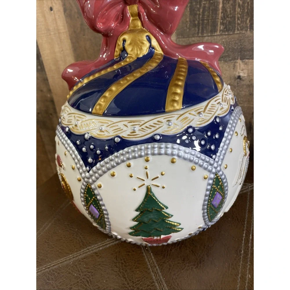 JCPenney Christmas Cookie Jar With Bow Top Christmas Trees Angels Gold Trim Vtg